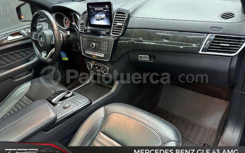 Mercedes Benz