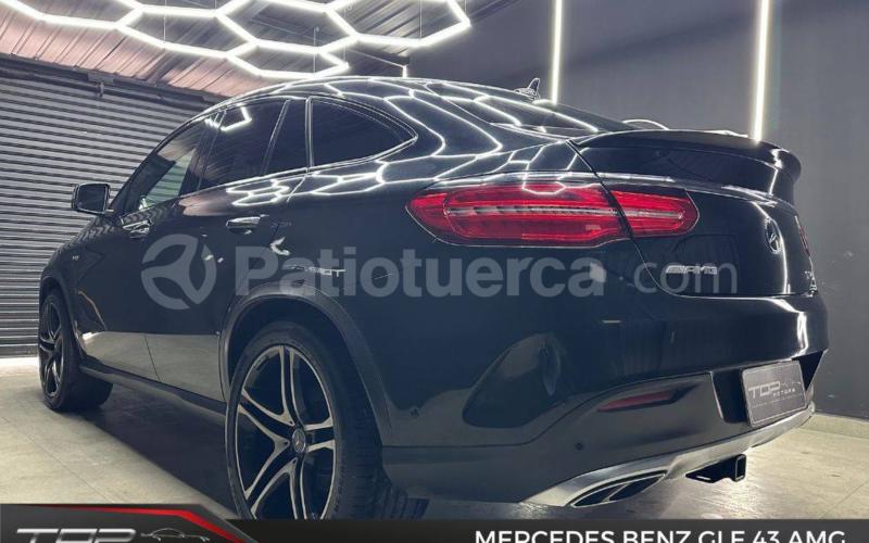 Mercedes Benz