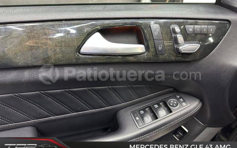 Mercedes Benz