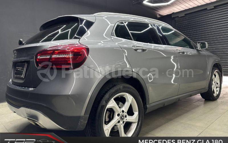 Mercedes Benz