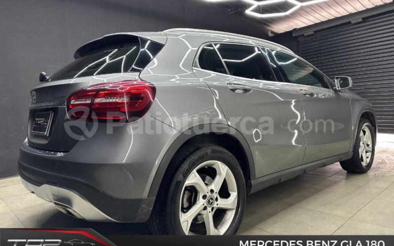 Mercedes Benz