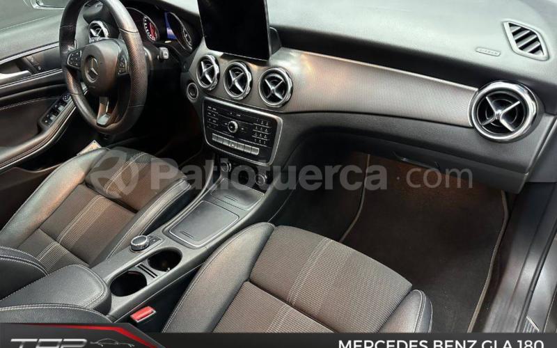 Mercedes Benz