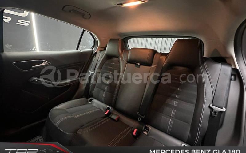 Mercedes Benz