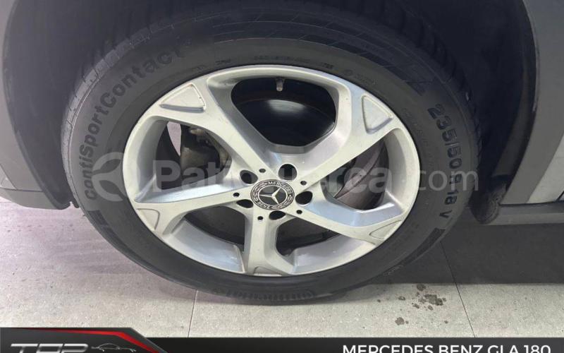 Mercedes Benz