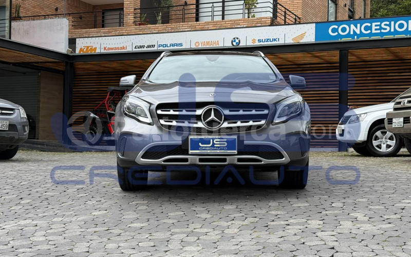 Mercedes Benz