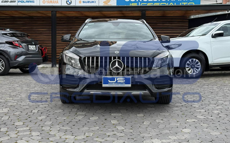 Mercedes Benz