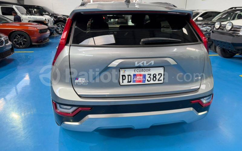 Kia