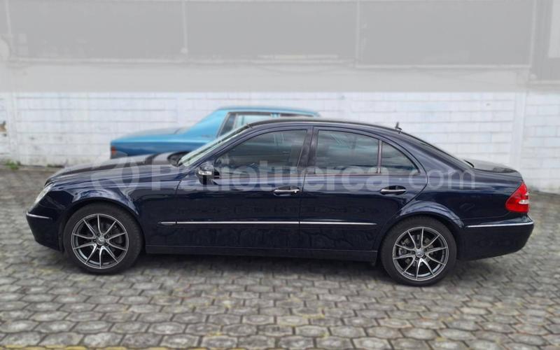 Mercedes Benz