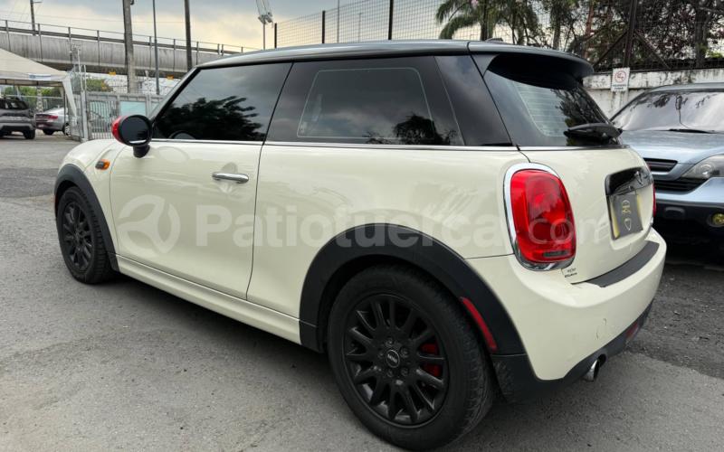 Mini