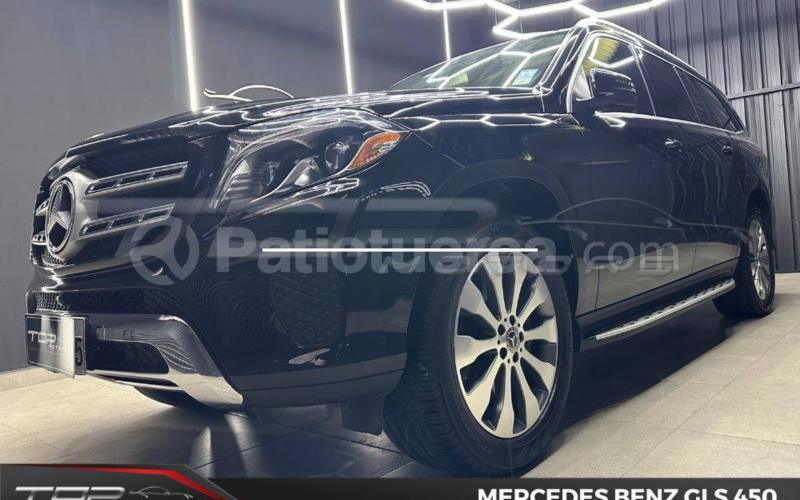 Mercedes Benz