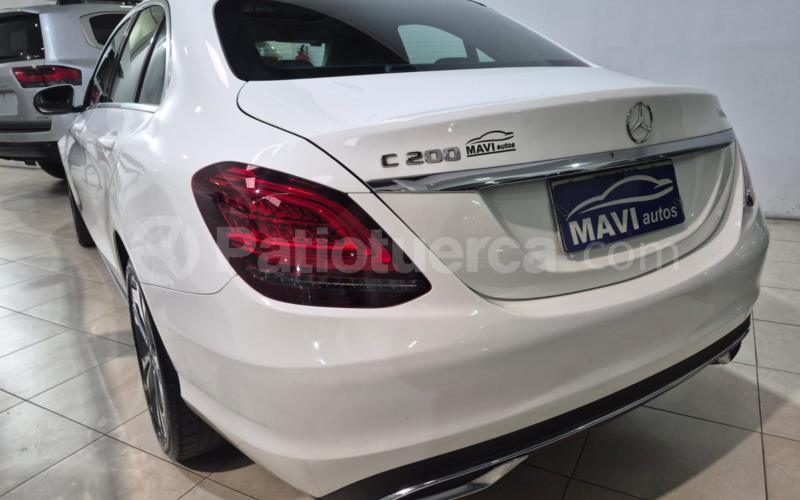 Mercedes Benz