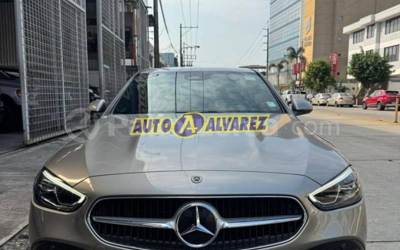 Mercedes Benz