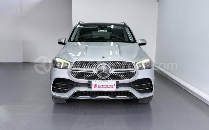 Mercedes Benz