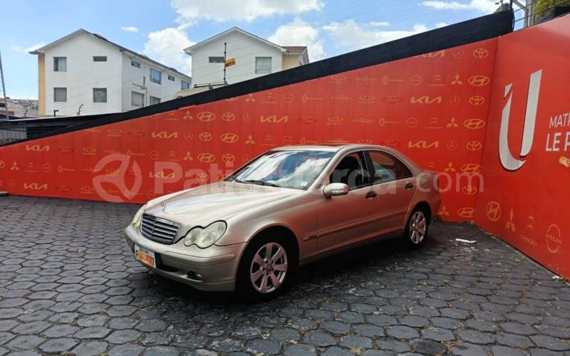 Mercedes Benz