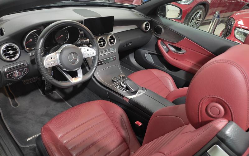 Mercedes Benz