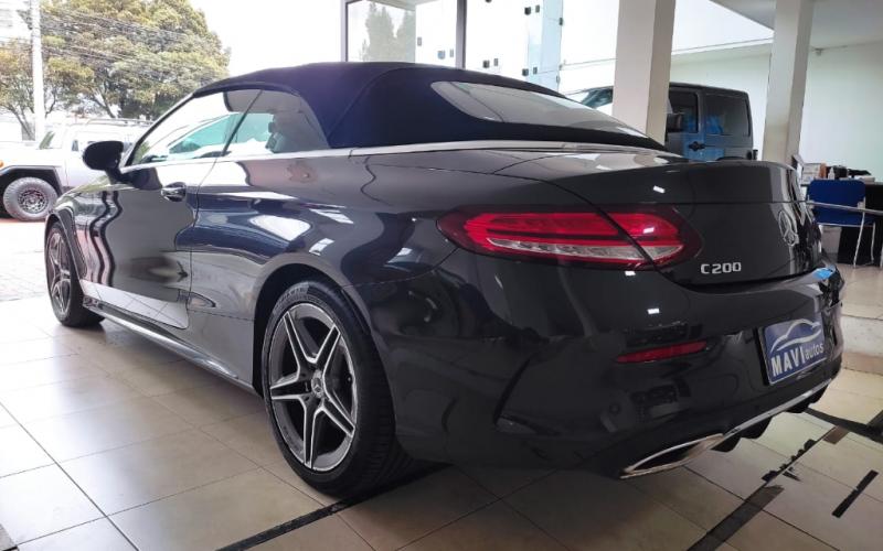 Mercedes Benz