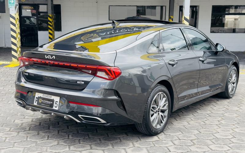 Kia