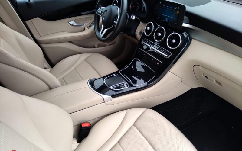 Mercedes Benz