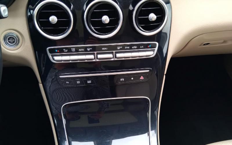 Mercedes Benz