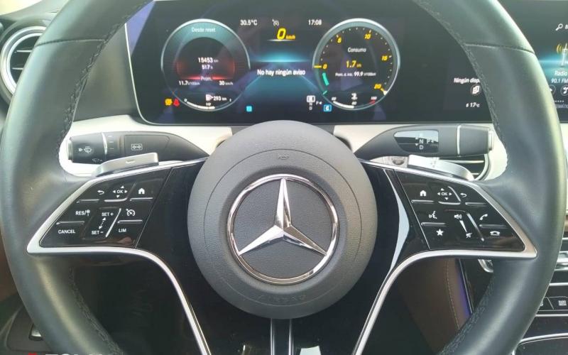 Mercedes Benz