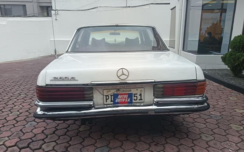 Mercedes Benz