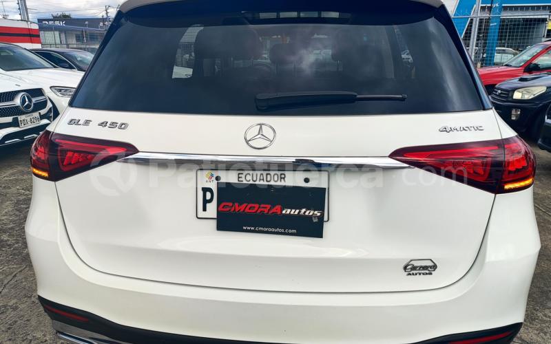 Mercedes Benz
