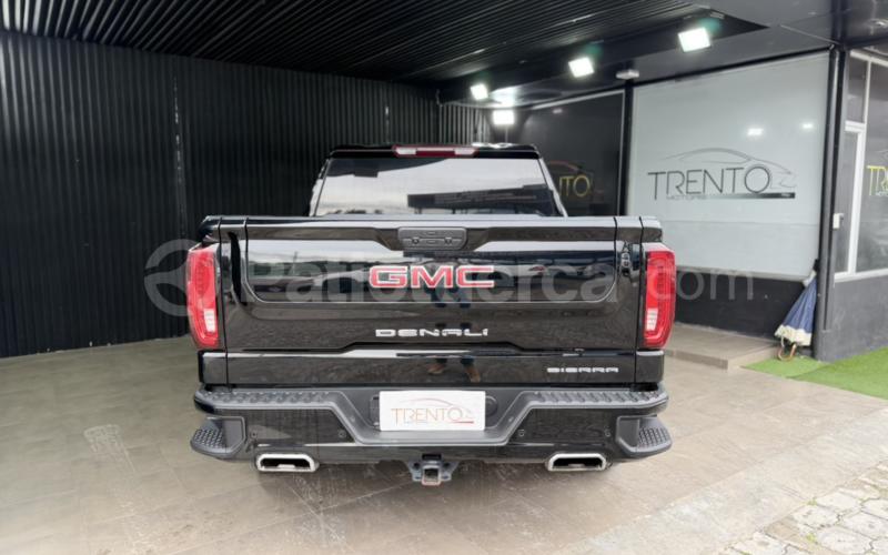 GMC