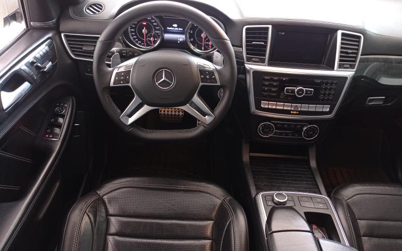Mercedes Benz