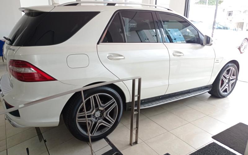 Mercedes Benz