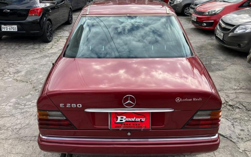 Mercedes Benz