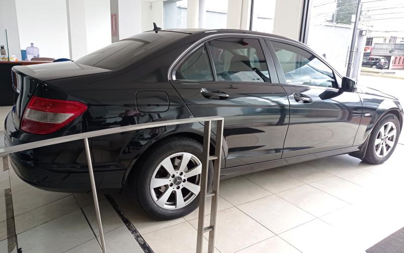 Mercedes Benz