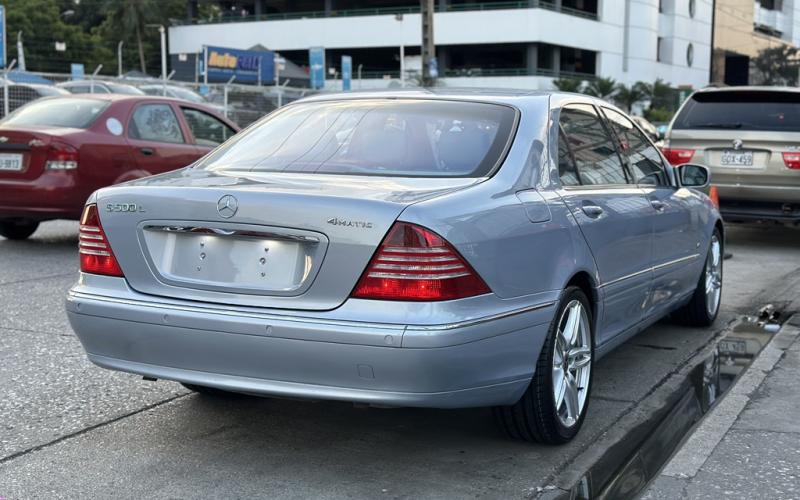 Mercedes Benz