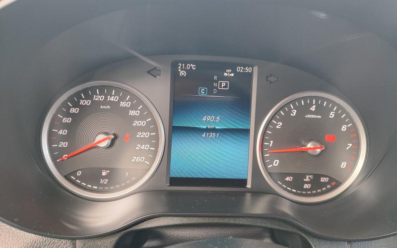 Mercedes Benz