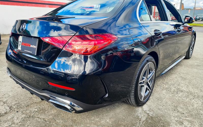 Mercedes Benz