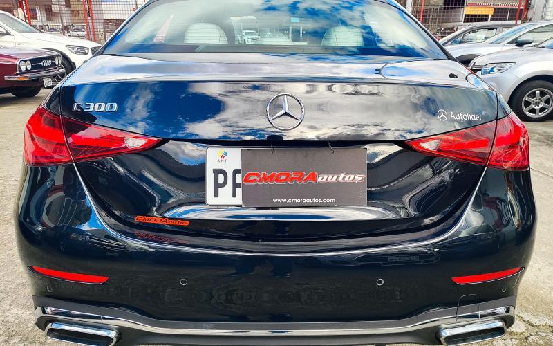 Mercedes Benz