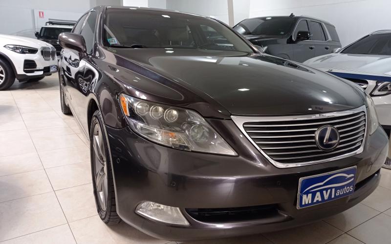 Lexus