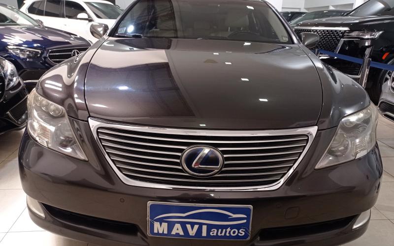 Lexus