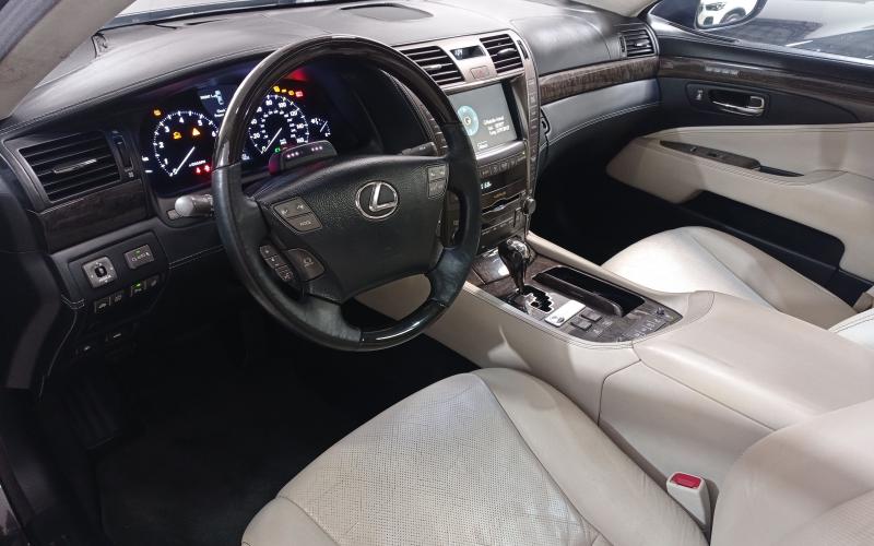 Lexus