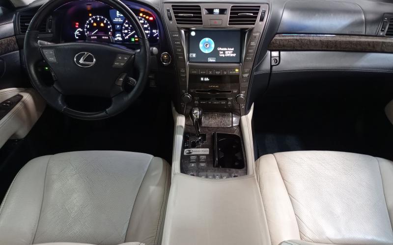 Lexus