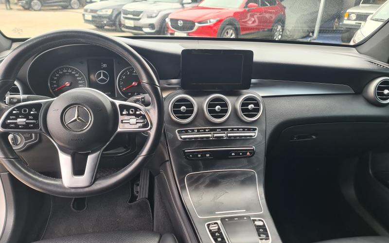 Mercedes Benz
