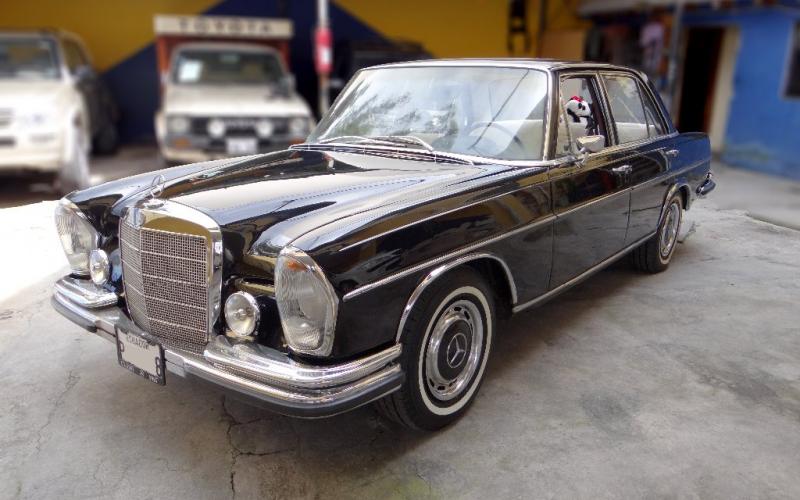 Mercedes Benz