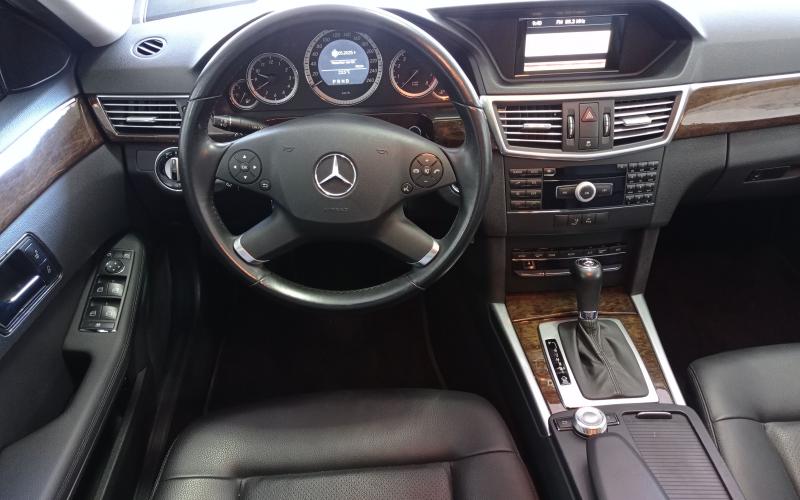 Mercedes Benz