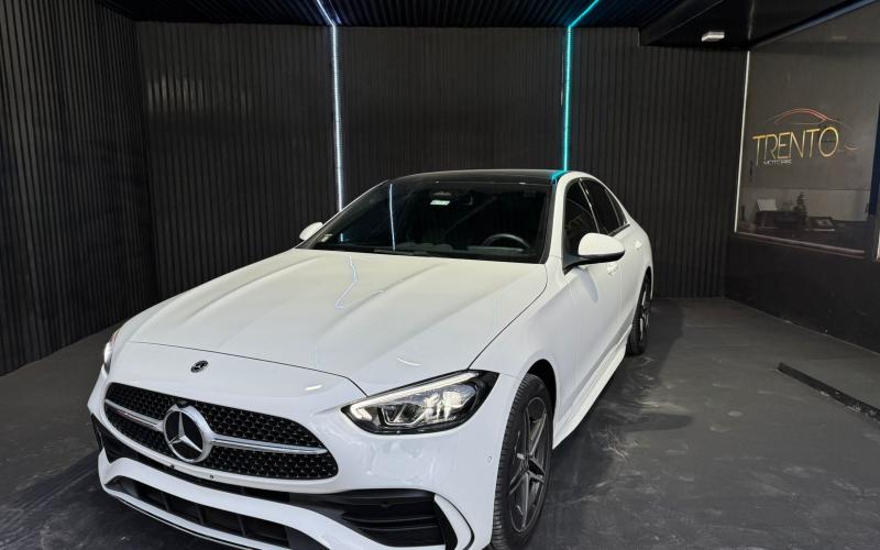 Mercedes Benz