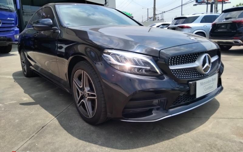 Mercedes Benz