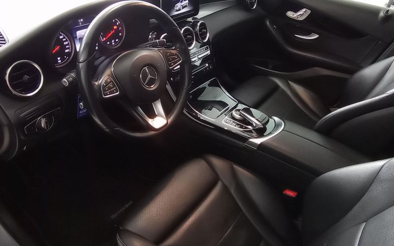 Mercedes Benz
