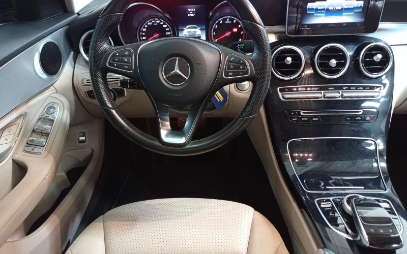 Mercedes Benz