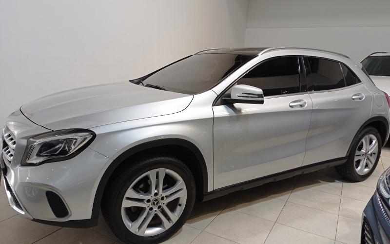 Mercedes Benz