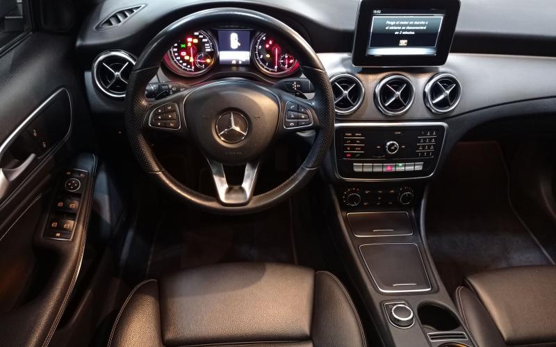 Mercedes Benz
