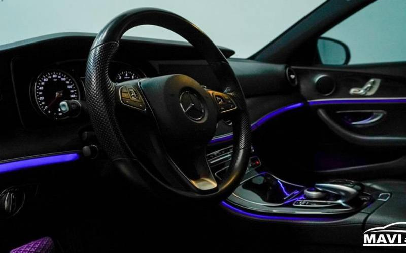 Mercedes Benz