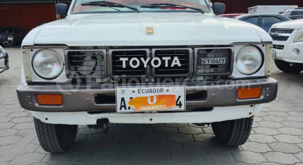 Toyota Stout 1999 Camioneta Cabina Simple en Manta, Manabí-Comprar ...